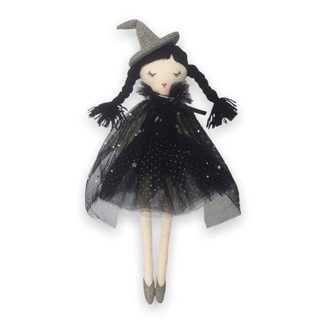 The Fanciful Fashion of Caswandra: Dressing Your Mon Ami Witch Doll in Style